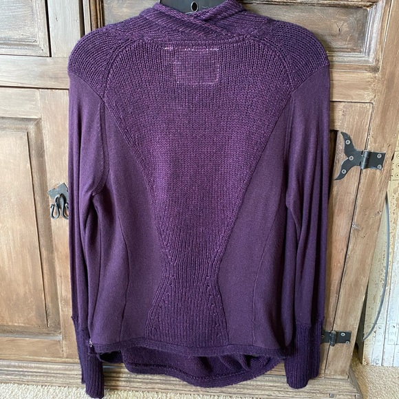 Anthropologie Sweater. - Picture 2 of 4